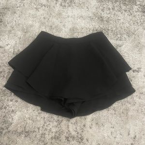 Free The Roses skort